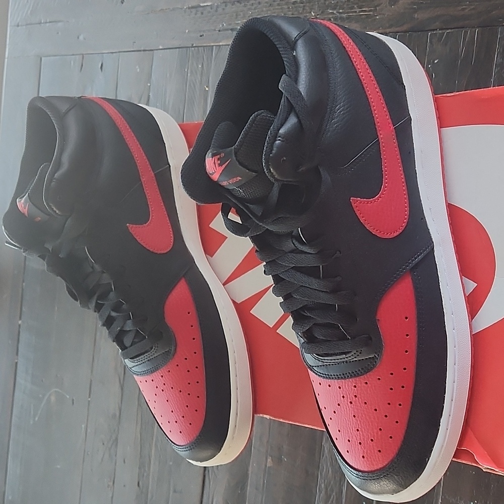 Nike Court Vision Mid